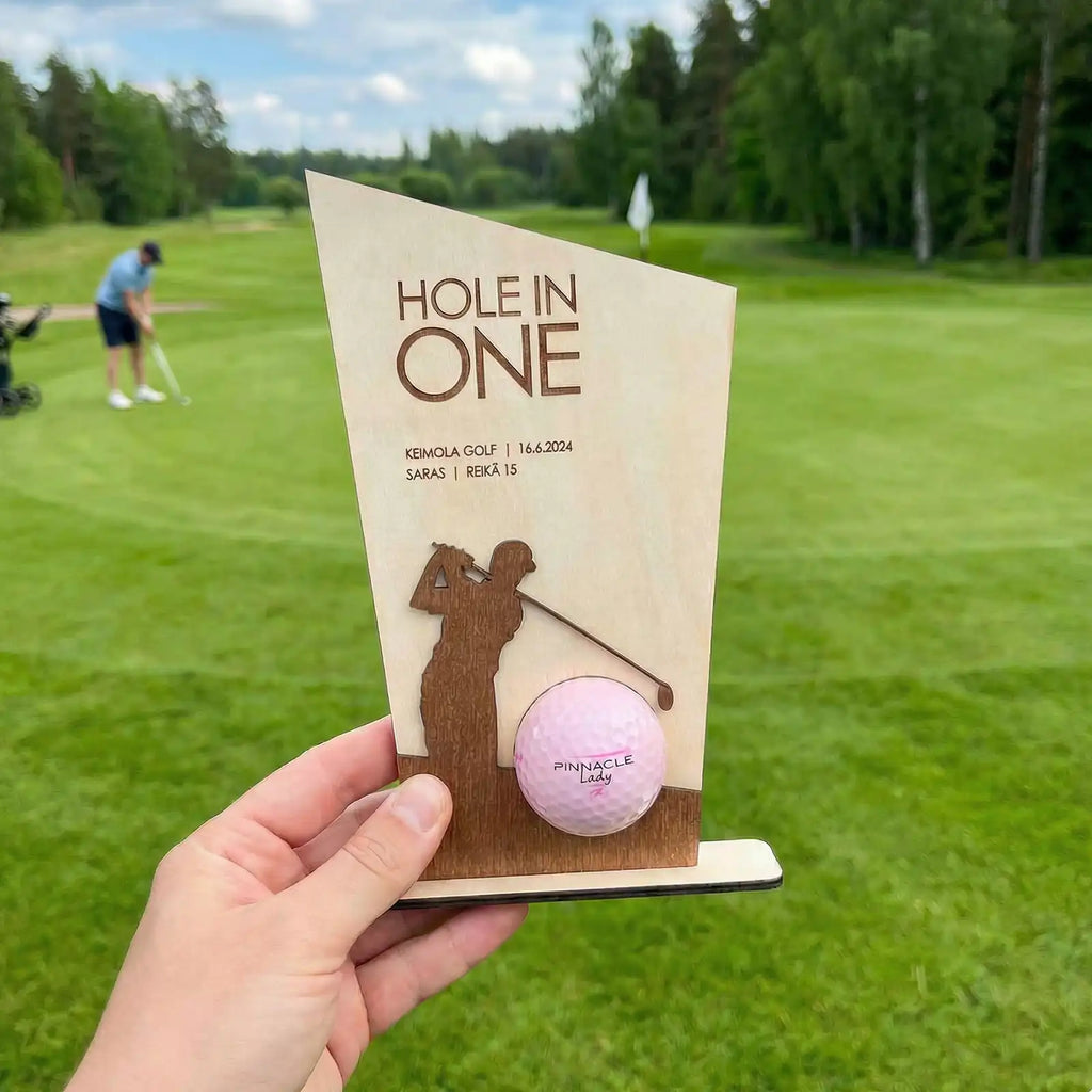 Hole in one palkinto
